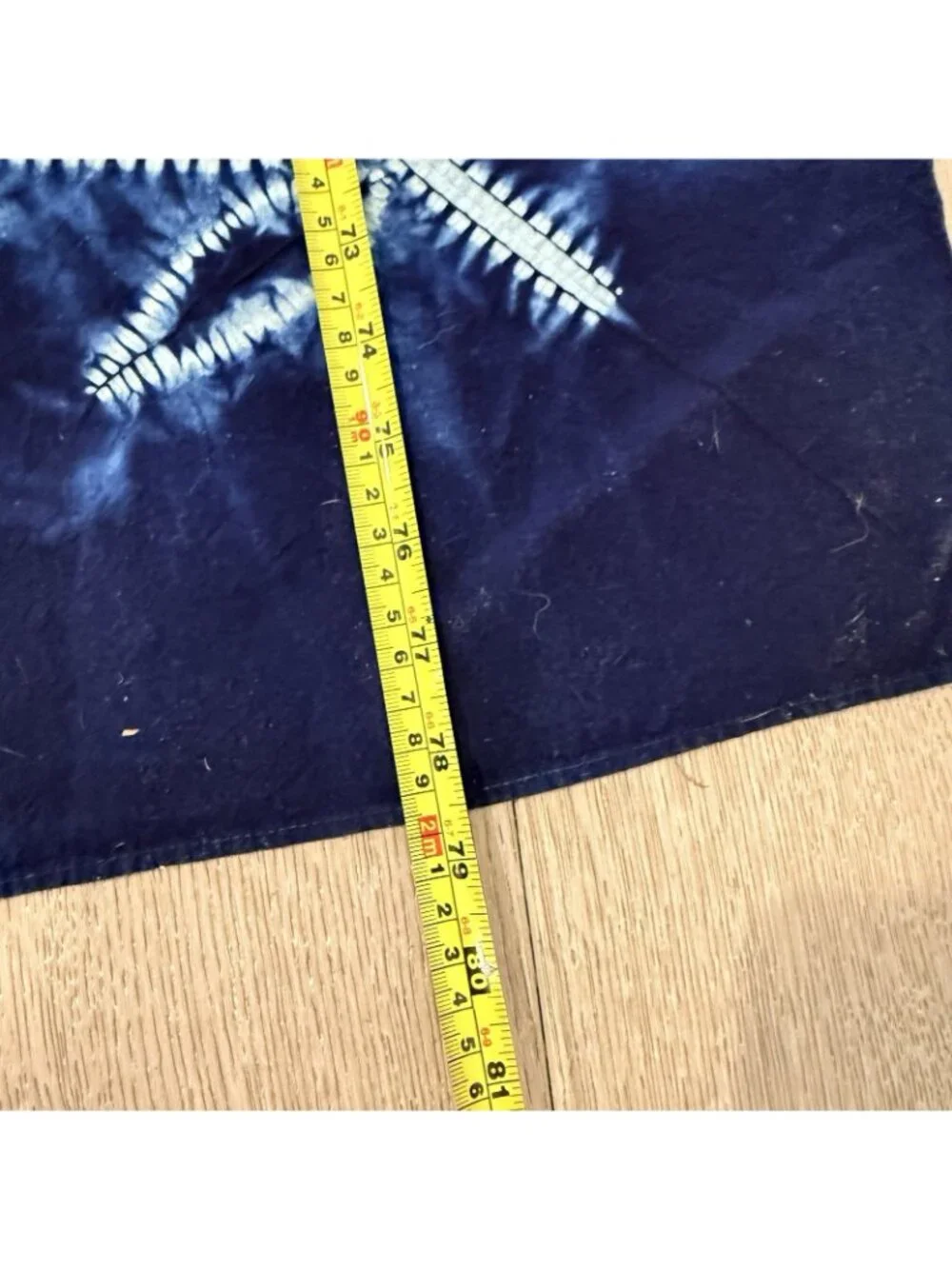 Handmade Indigo-dyed Shibori Tie-dye Tablecloth Floral Motif Center Medallion